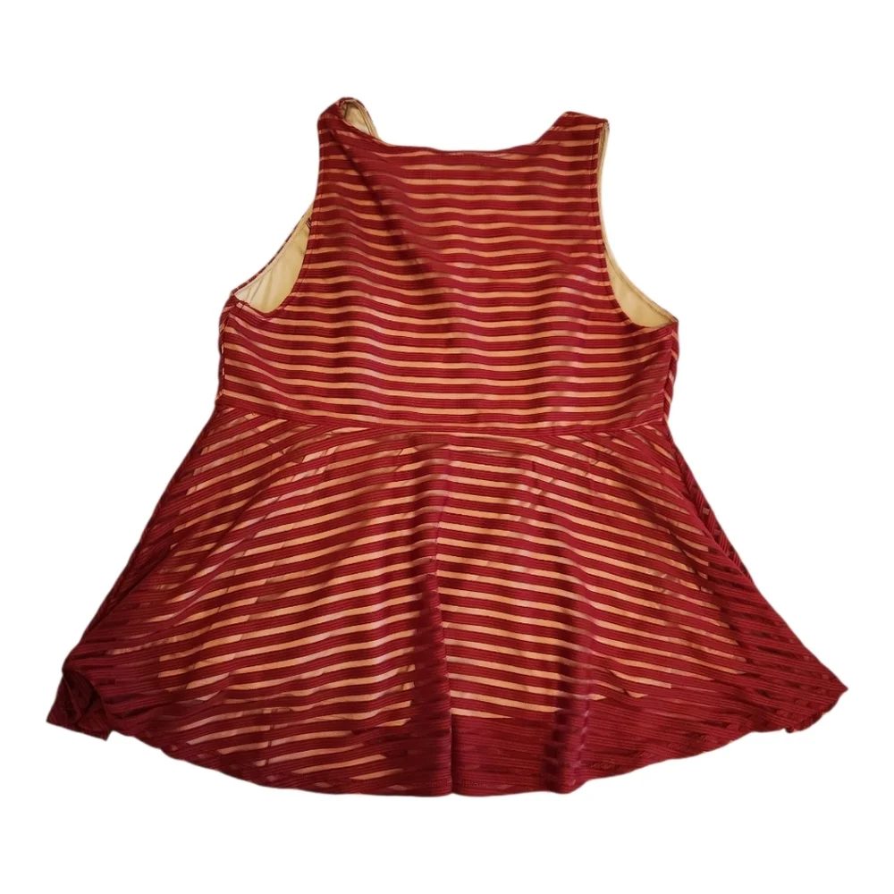 Torrid Sleeveless Striped Red Layered Pull Over Top 1x P2P 20.5" NWT - Picture 2 of 5